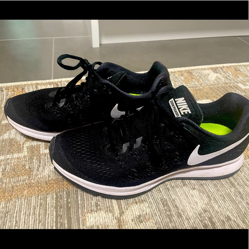 Nike run fast